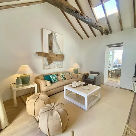 בית נופש Casa Malena Seafront And Private Pool Las Aguas