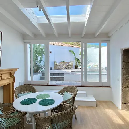 Casa Malena Seafront And Private Pool בית נופש