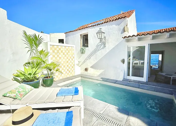 Casa Malena Seafront And Private Pool *