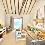 Casa Malena Seafront And Private Pool Holiday home Las Aguas