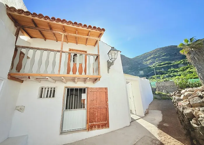 Semesterbostad Casa Malena Seafront And Private Pool *