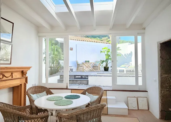 Semesterbostad Casa Malena Seafront And Private Pool *