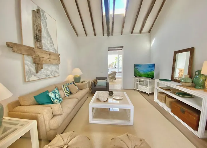 Casa Malena Seafront And Private Pool *